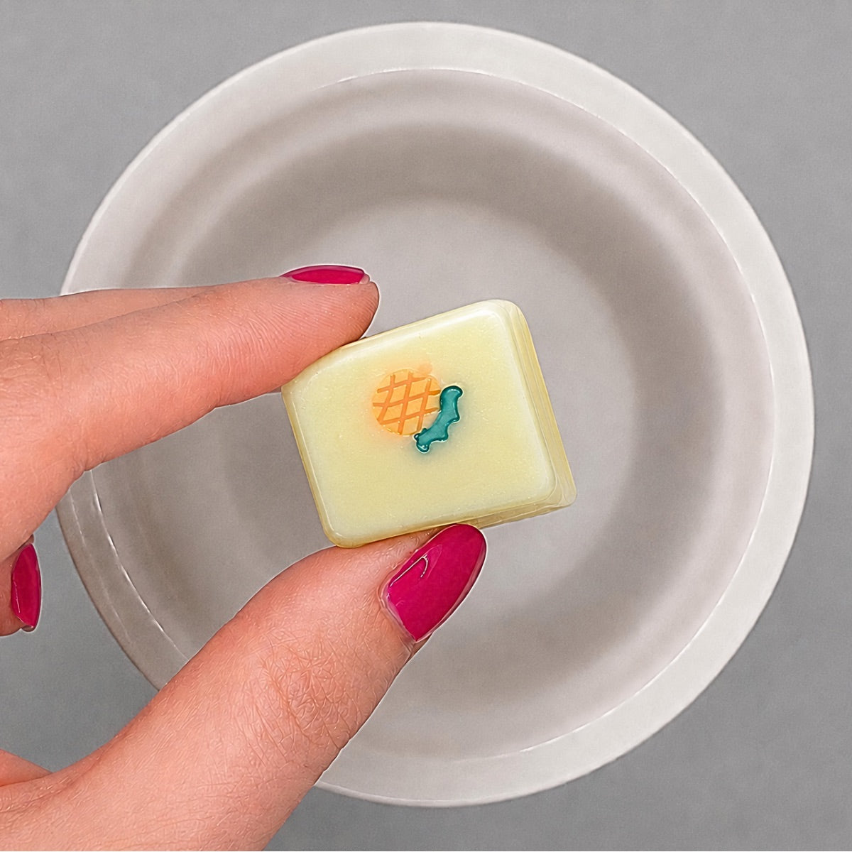 Pina Colada Smoothie Wax Melts: Pineapple, Coconut, Banana Scent
