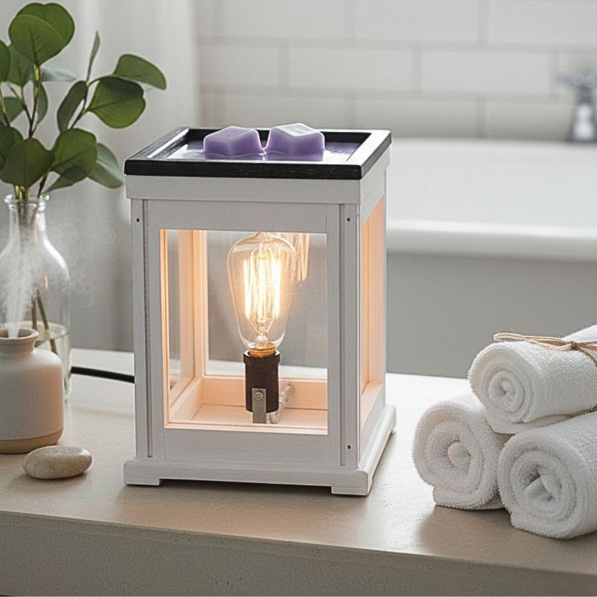 Lavender Vanilla Wax Melts - Spanish Lavender, Madagascar Vanilla Scent