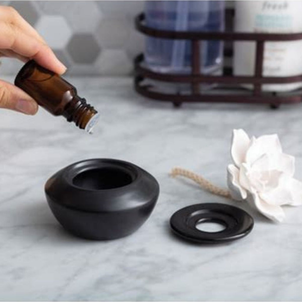 Gardenia Flower Porcelain Essential Oil Diffuser & Peppermint Oil Set